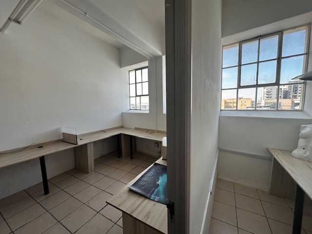 To Let Commercial Property for Rent in Woodstock Western Cape